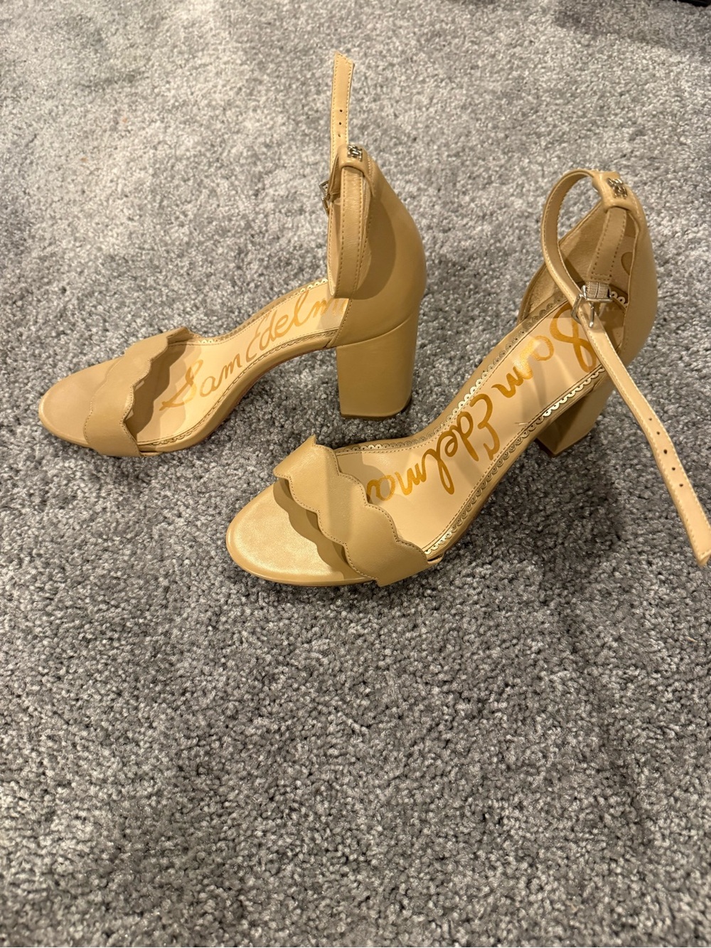 Sam Edelman Camel Scalloped Block Heel Sandals